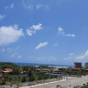 https://espaoso-apartamento-a-100-metros-da-praia-do-futuro.fortalezahotels.org